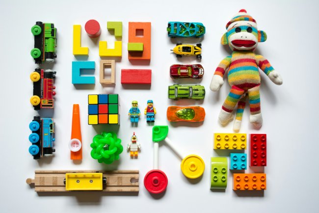 Educational DIY Toys for Learning Through Play
