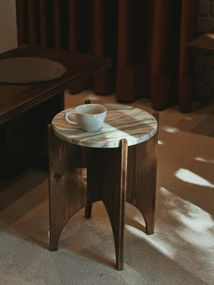 How to Build a Coffee Table from Scratch