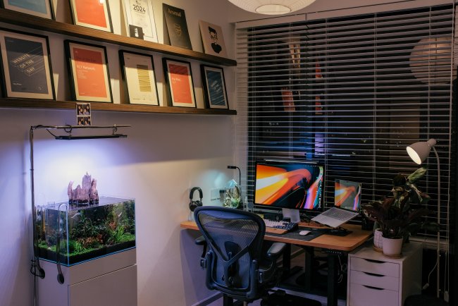 Transform a Corner into a DIY Home Office